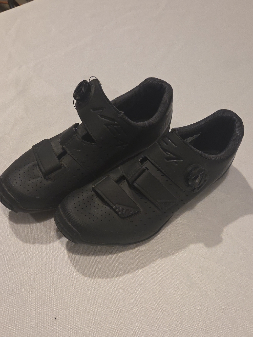 Shimano Men's Black Athletic Cycling Shoes